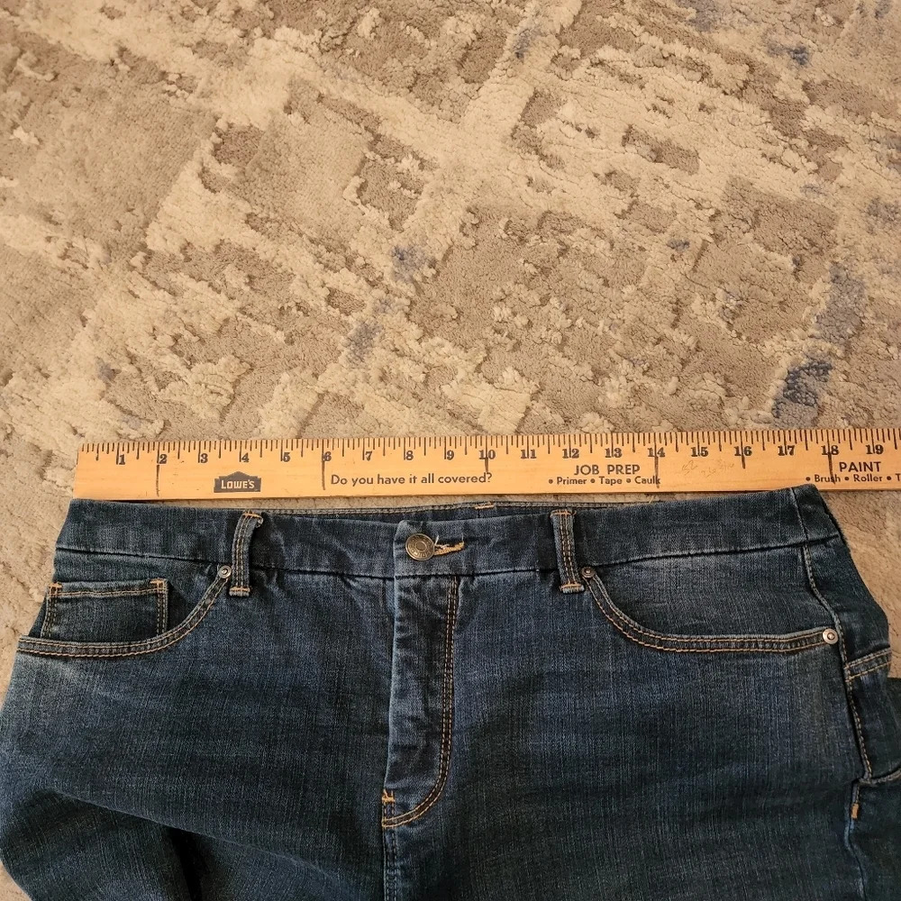 Chico's so lifting slim leg highrise jeans size 12 short 12P - Picture 14 of 16